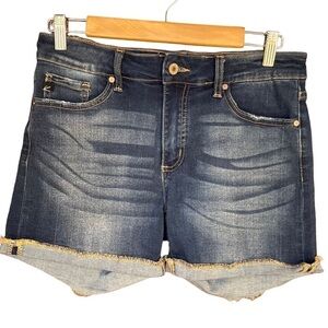 Kancan Quinn Full Size 29 Folded Shorts